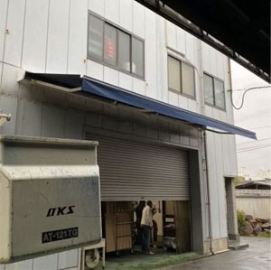 スーパーマキシム｜大阪府堺市｜電動式オーニングテントの施工事例